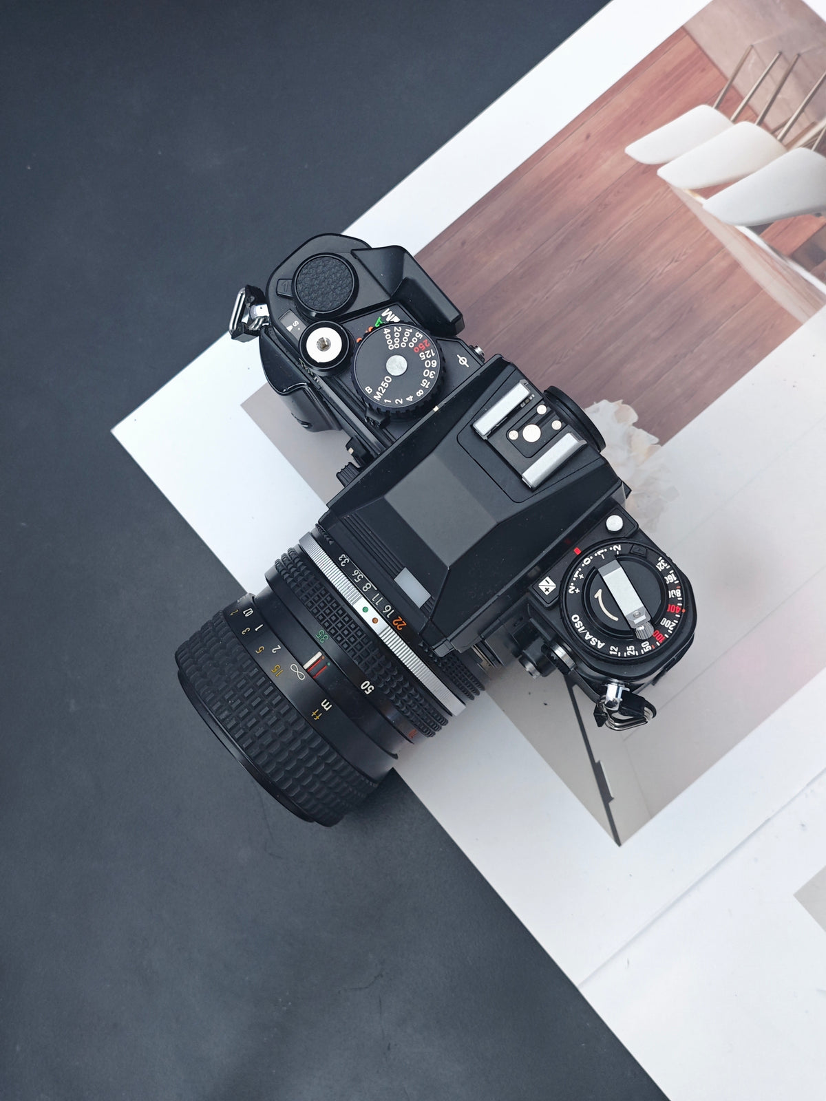 Nikon FA with Nikon Zoom 35-70mm F3.3-4.5