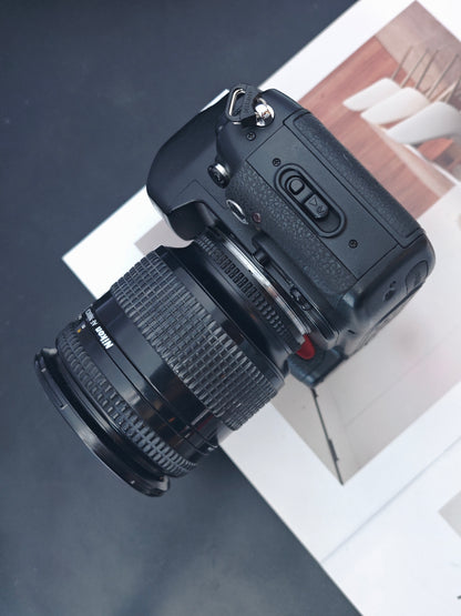Nikon F100 with Nikon AF Nikkor 28-200mm F3.5-5.6 D