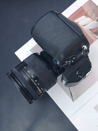 Nikon F100 with Nikon AF Nikkor 28-200mm F3.5-5.6 D
