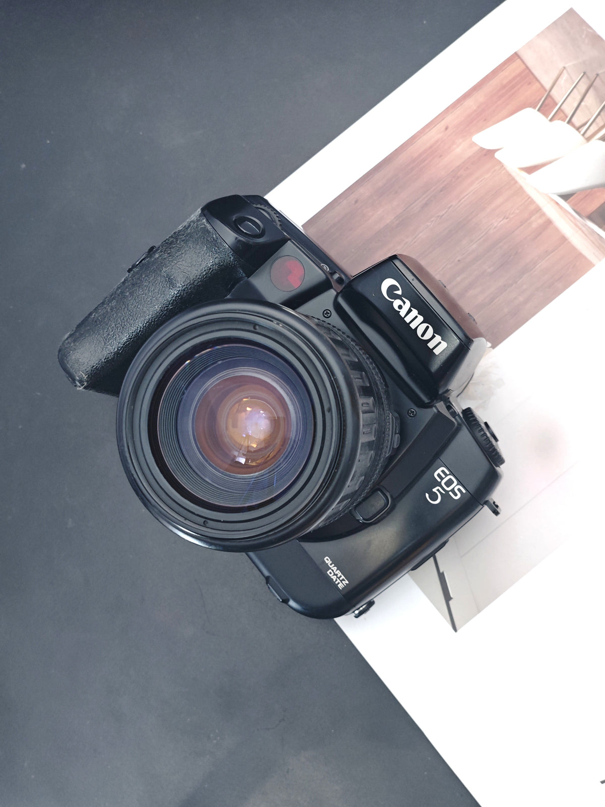 Canon EOS 5 wiith Canon Zoom Lens EF 35-135mm F4-5.6 USM