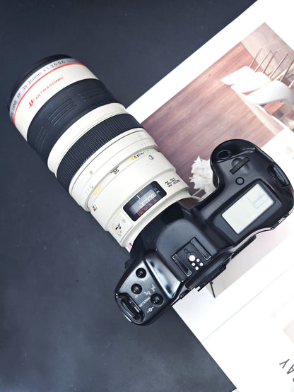 *READ* Canon EOS-1 with Canon Zoom Lens EF 35-350mm F3.5-5.6 L Ultrasonic
