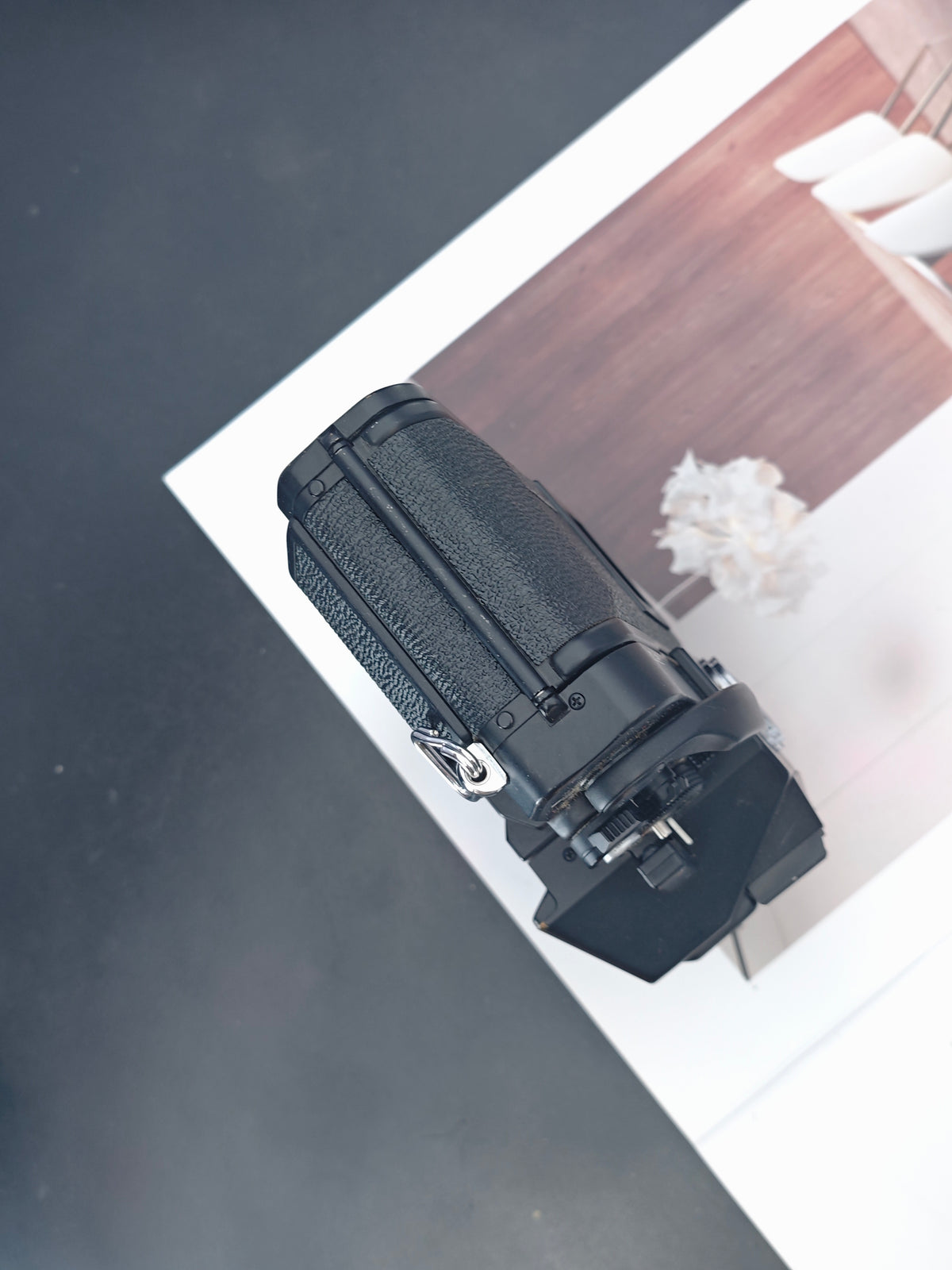 Canon New F-1 body #298172