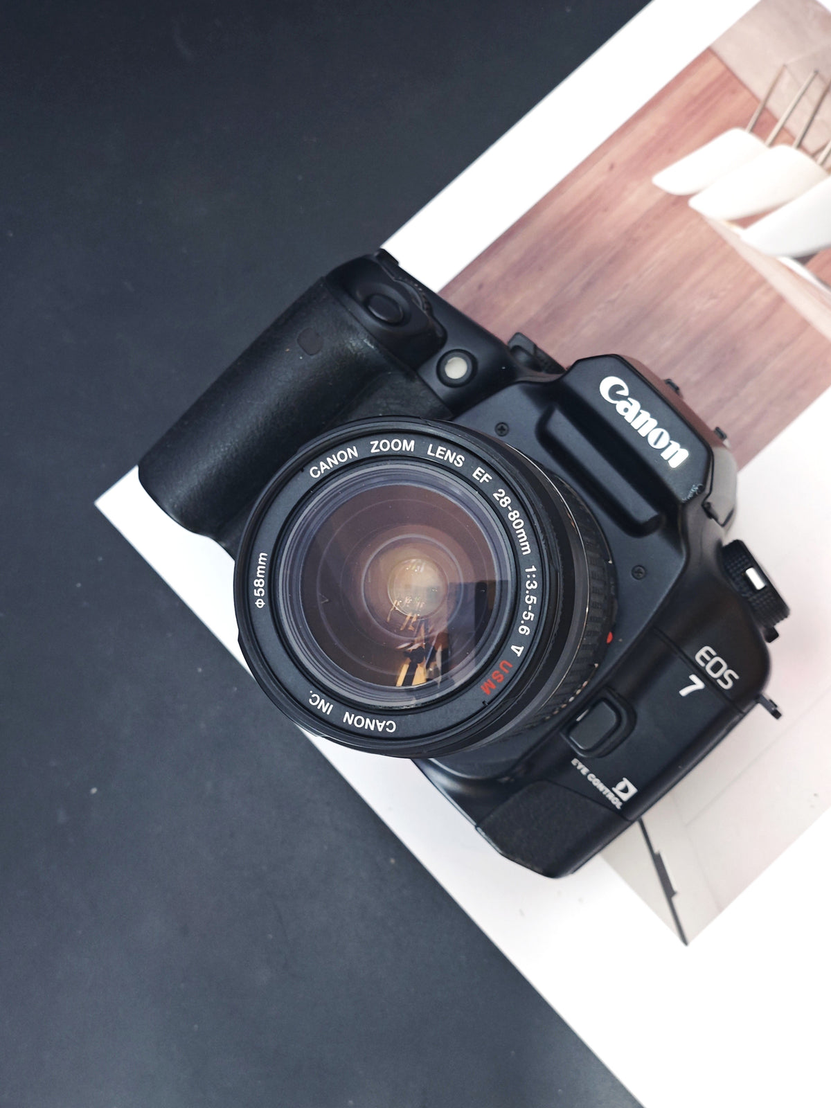 Canon EOS 7 with EF 28-80mm F3.5-5.6 V USM