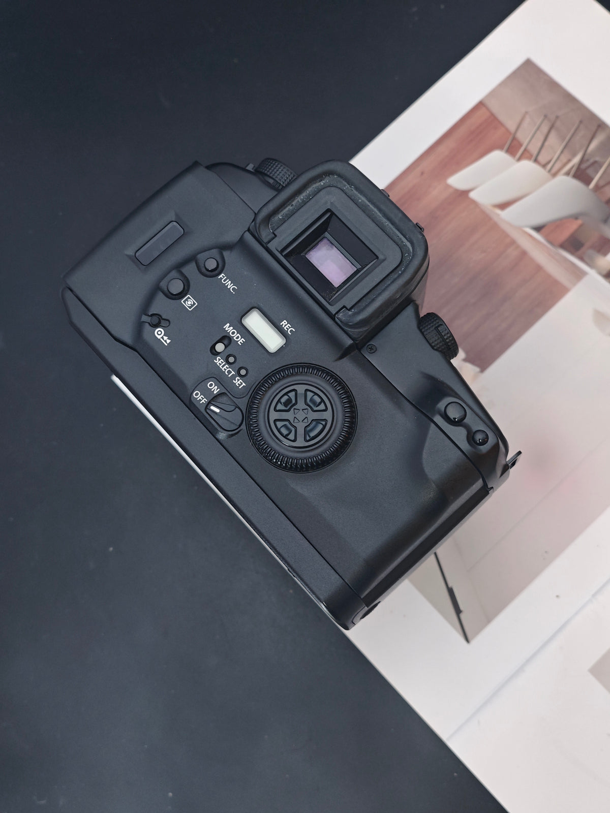 Canon EOS 7 with EF 28-80mm F3.5-5.6 V USM