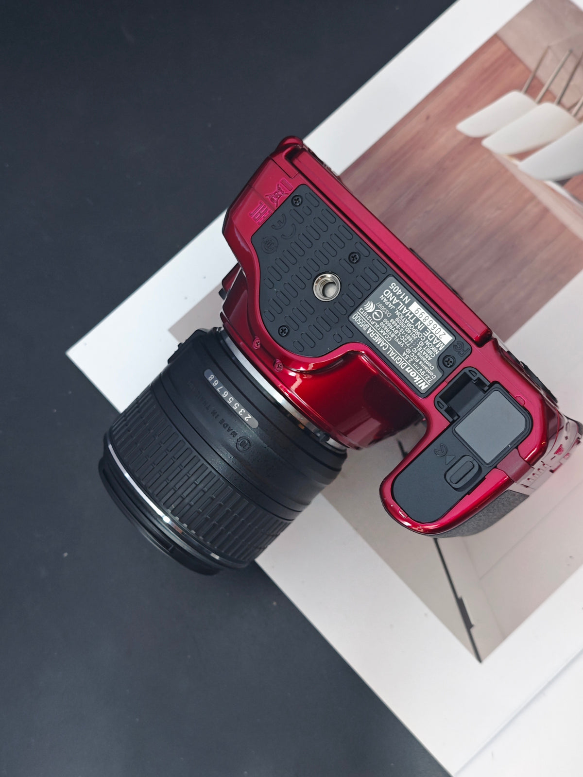Used Nikon D5500 red with Nikon AF-S Nikkor 18-55mm F3.5-5.6 G II VR #2066899