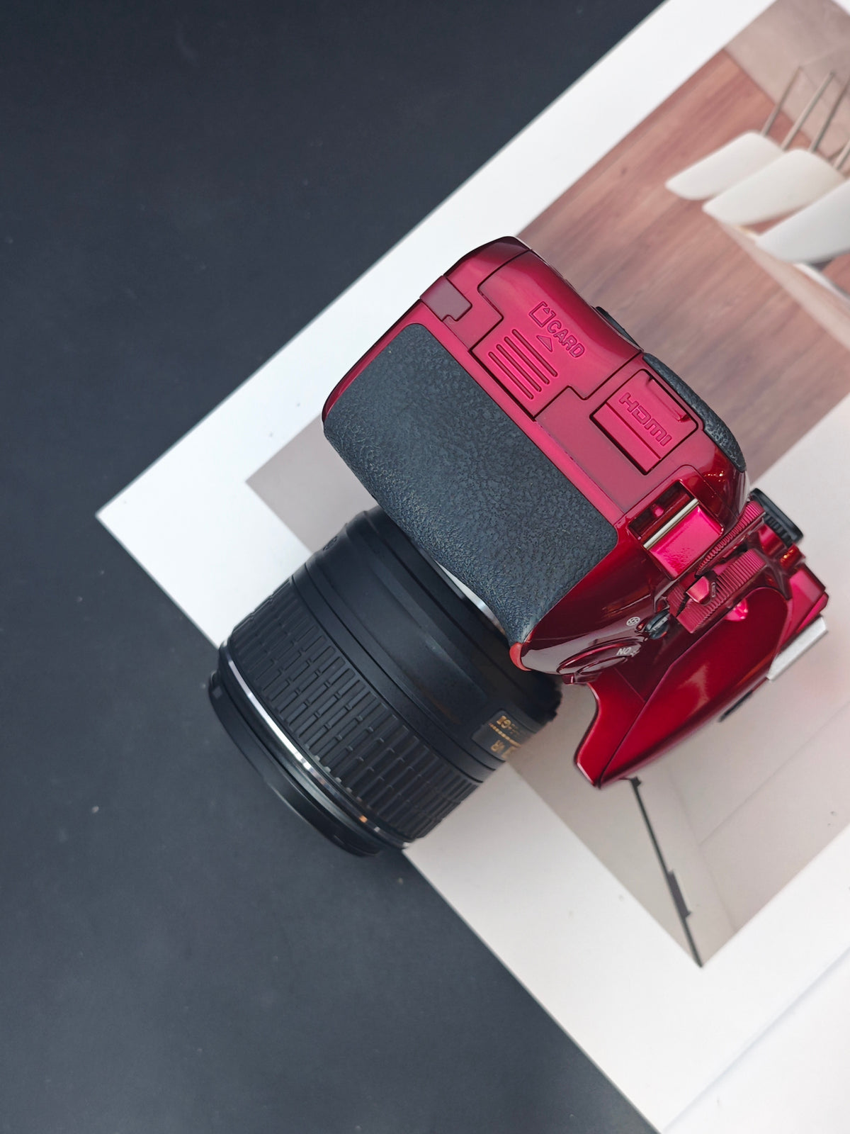 Used Nikon D5500 red with Nikon AF-S Nikkor 18-55mm F3.5-5.6 G II VR #2066899