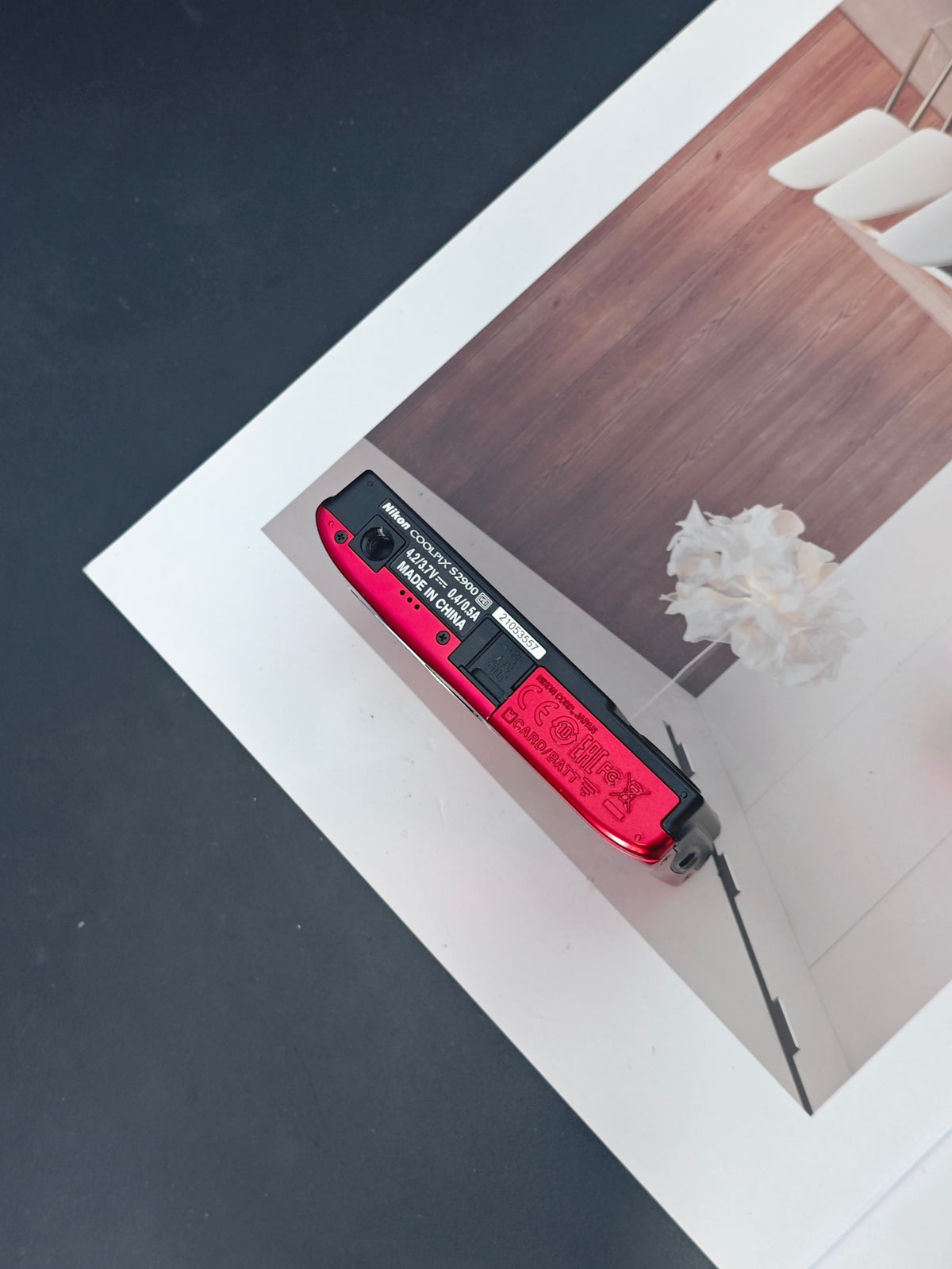Used Nikon Coolpix S2900 red Digital Camera [with box]