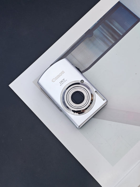 Used Canon IXY Digital 920 IS silver Digital Camera [No charger] #8313223666