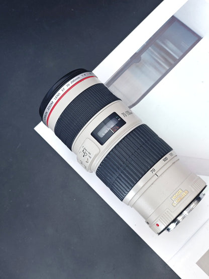 Canon Lens EF 70-200mm F4 L IS USM #326359