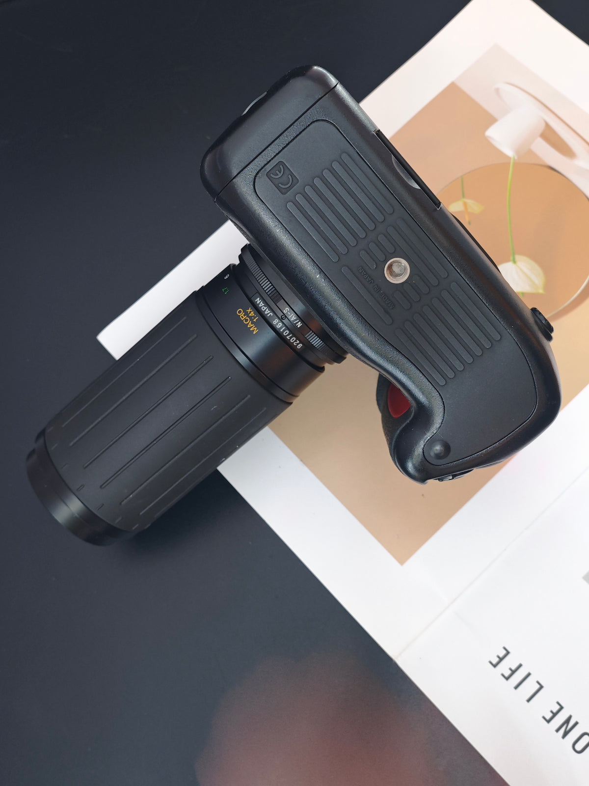 Nikon F5 with Cosina 100-300mm F5.6-6.7
