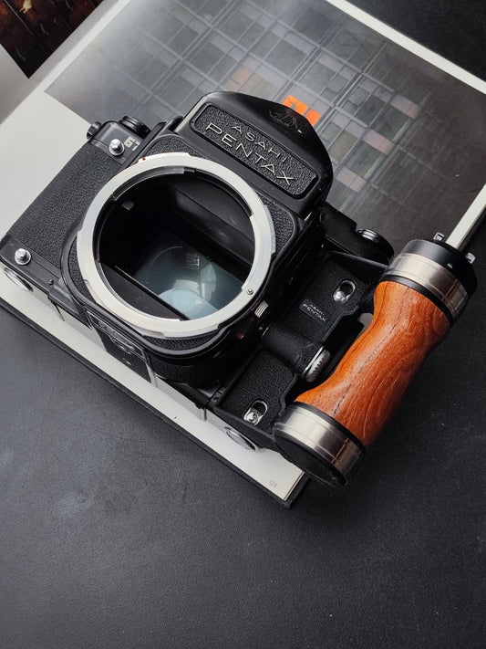 Pentax 67 TTL no MUP with Wood Grip