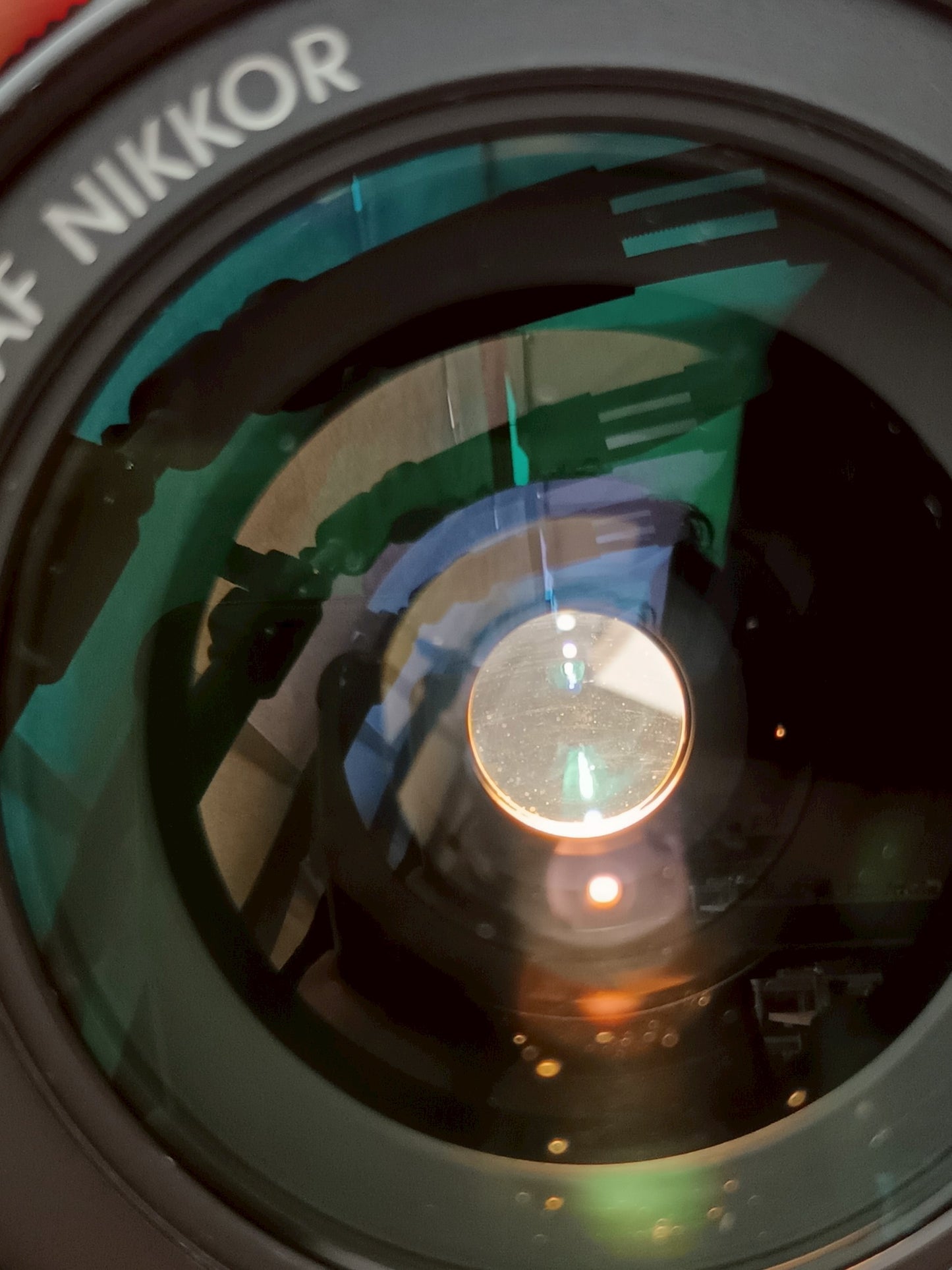 Nikon AF Nikkor 24mm F2.8 #221792