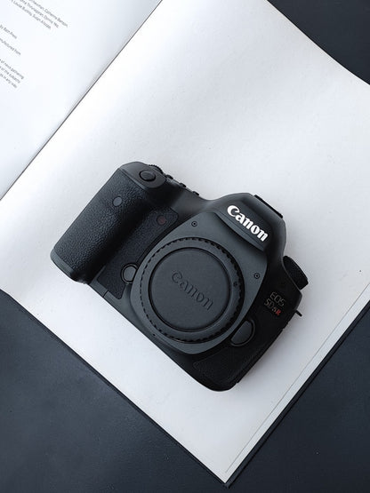 Used Canon EOS 5D SR Digital Camera