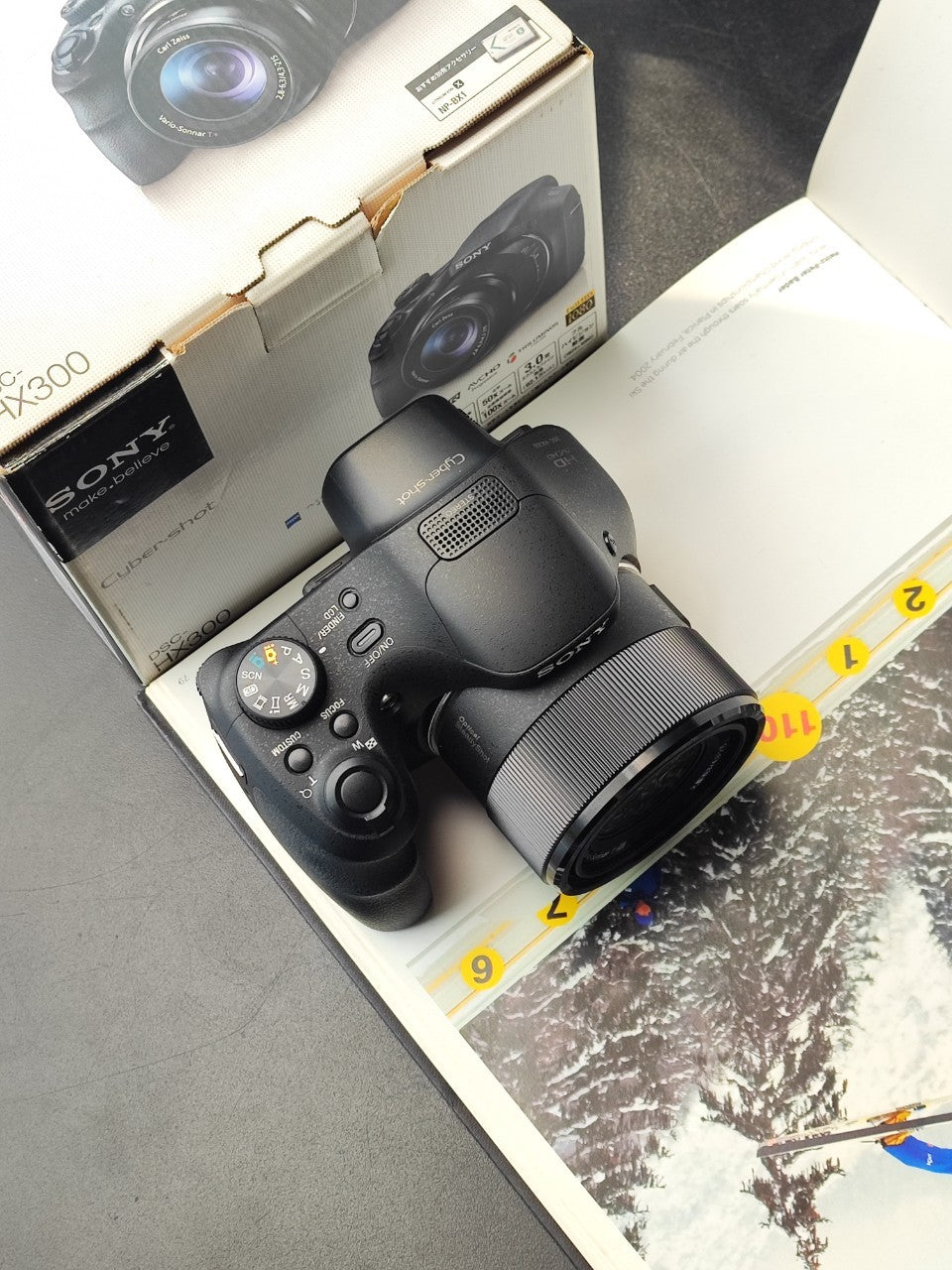 Sample Sony Dsc Hx300b Appareil Photo Sony DSC-HX300 (Zoom Optique