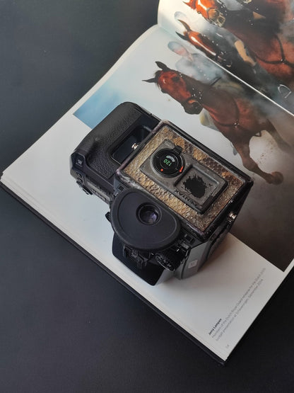 [Sold as-is] Pentax 645 body