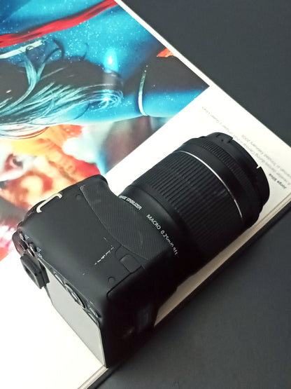 Used Canon EOS Kiss X7 with Canon Lens EF-S 18-55mm F3.5-5.6 IS STM [No charger]