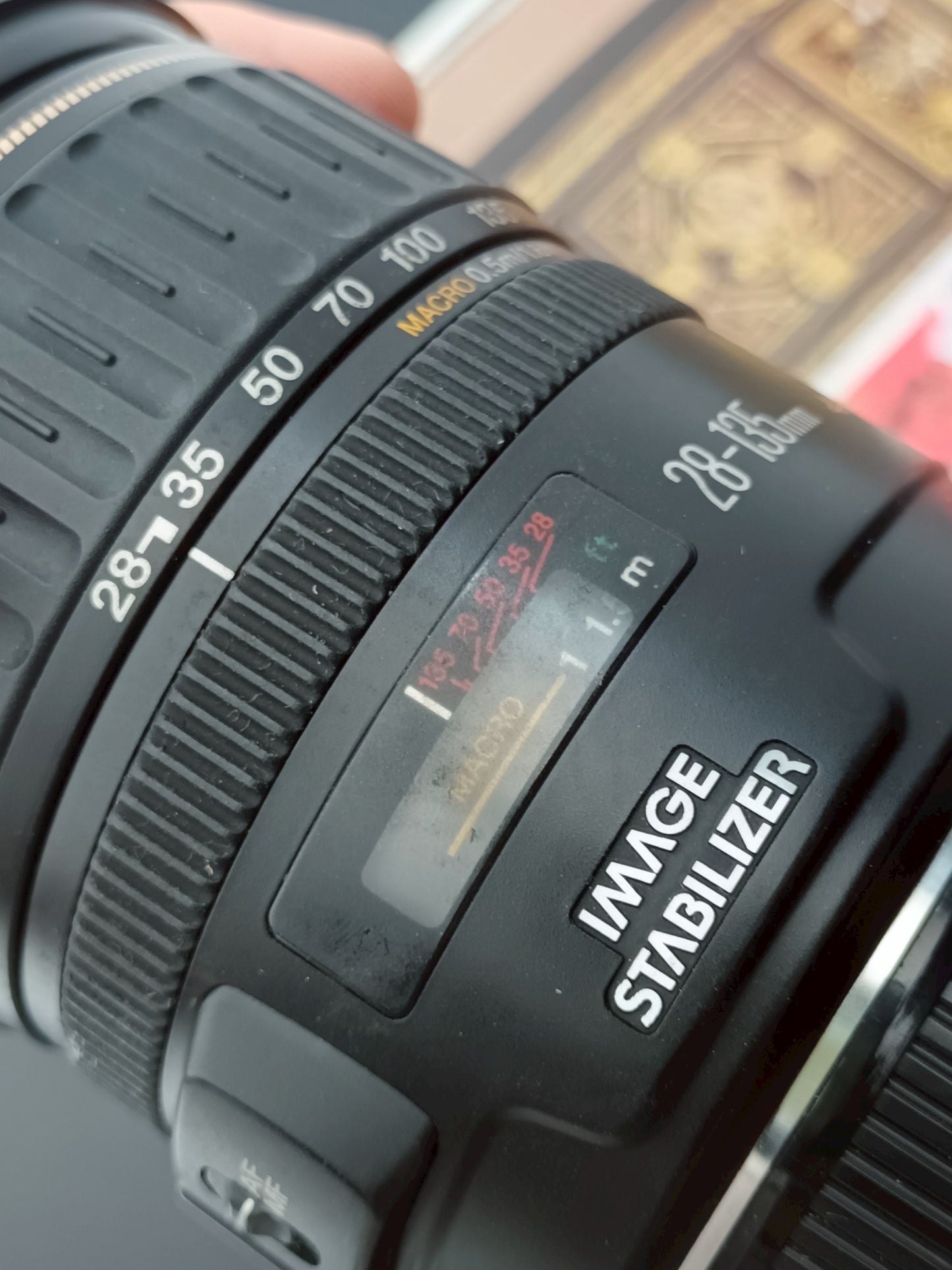 *READ* Canon Zoom Lens EF 28-135mm F3.5-5.6 IS #3203408E