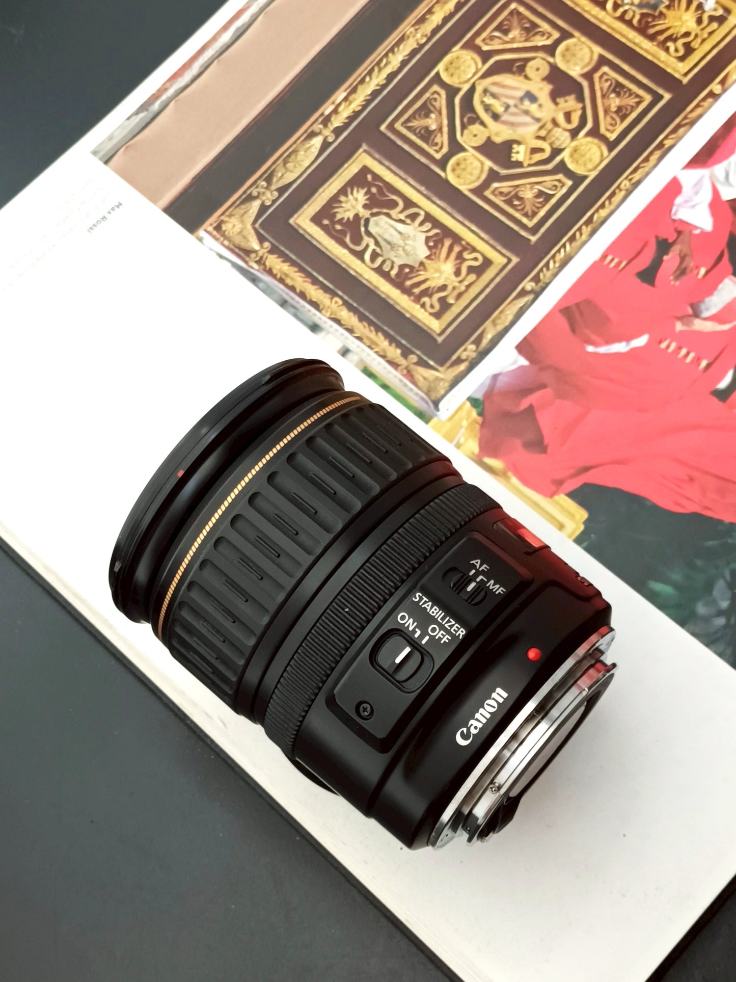 Canon Zoom Lens EF 28-135mm F3.5-5.6 IS #46800017