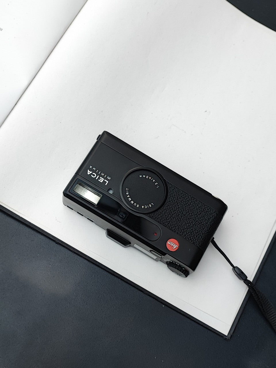 Leica Minilux black – UNIT CAMERA SHOP BKK