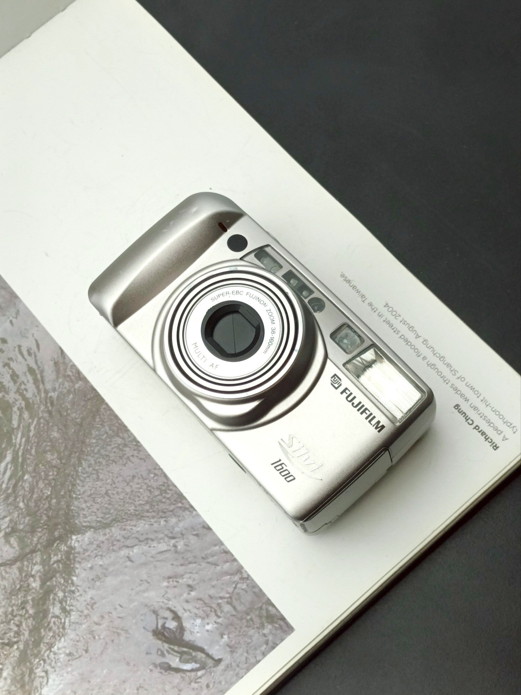 Fujifilm Silvi 1600 – UNIT CAMERA SHOP | BKK