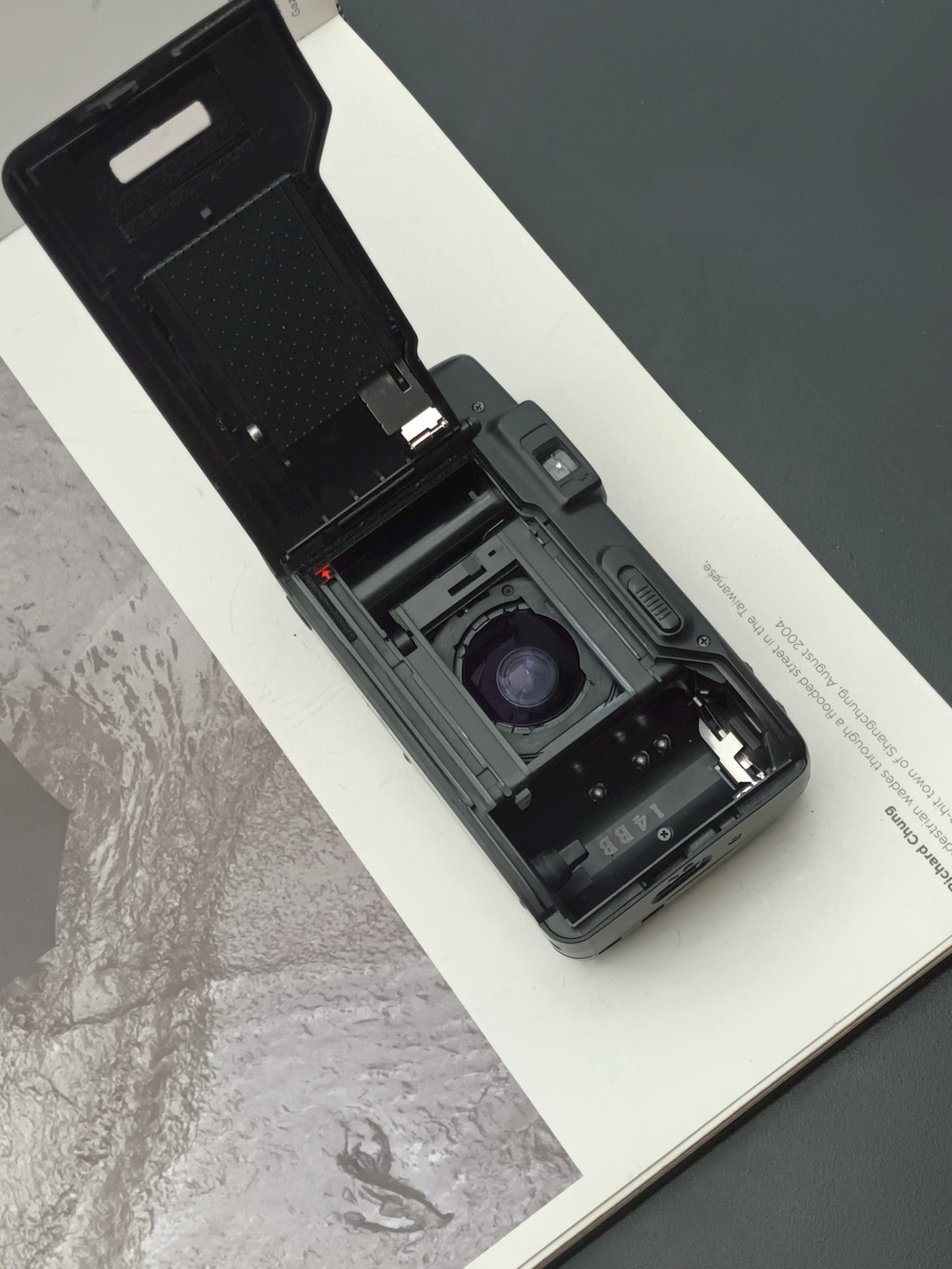 Nikon Zoom 300AF #4011053