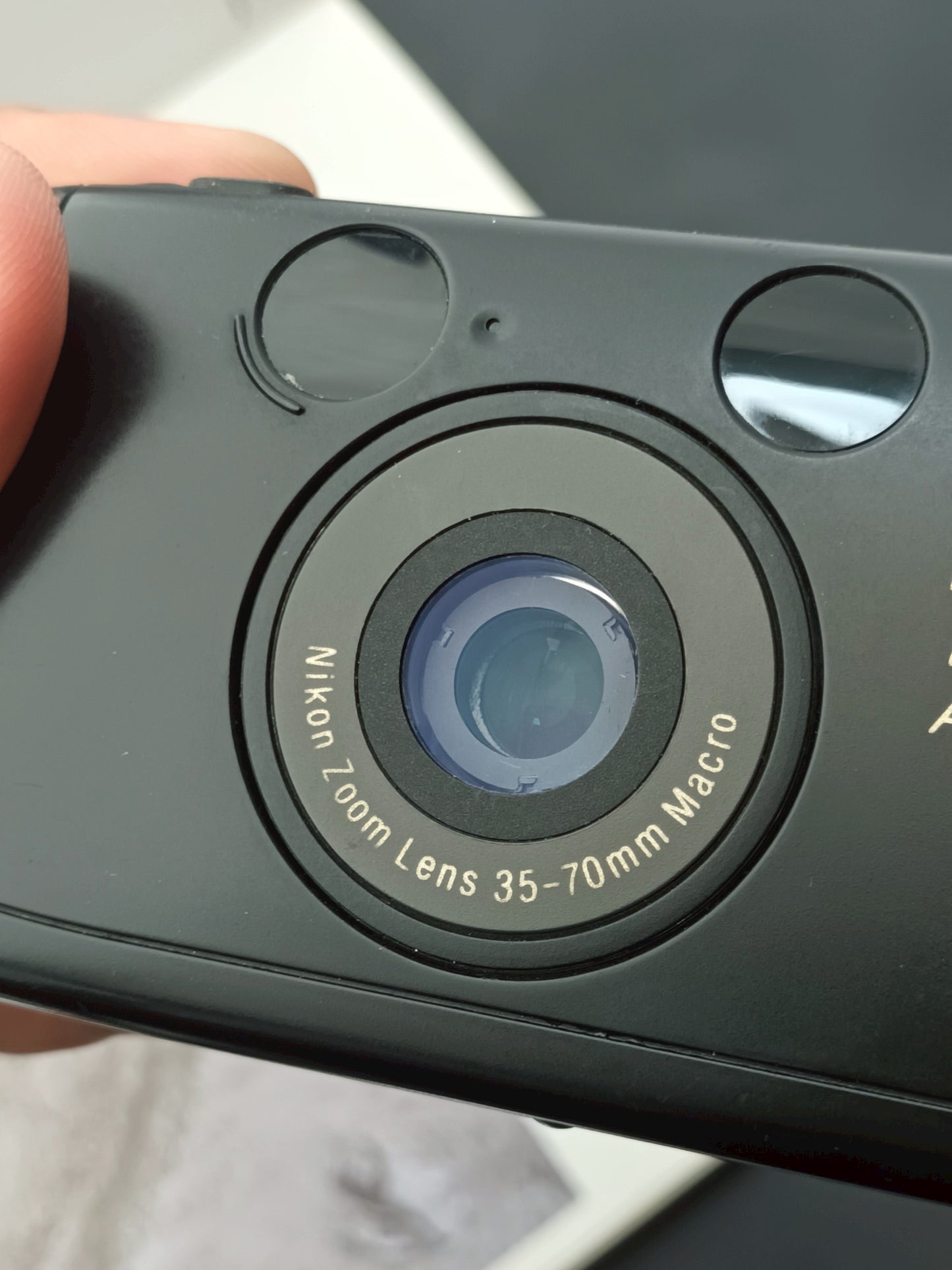 Nikon Zoom 300AF #4011053