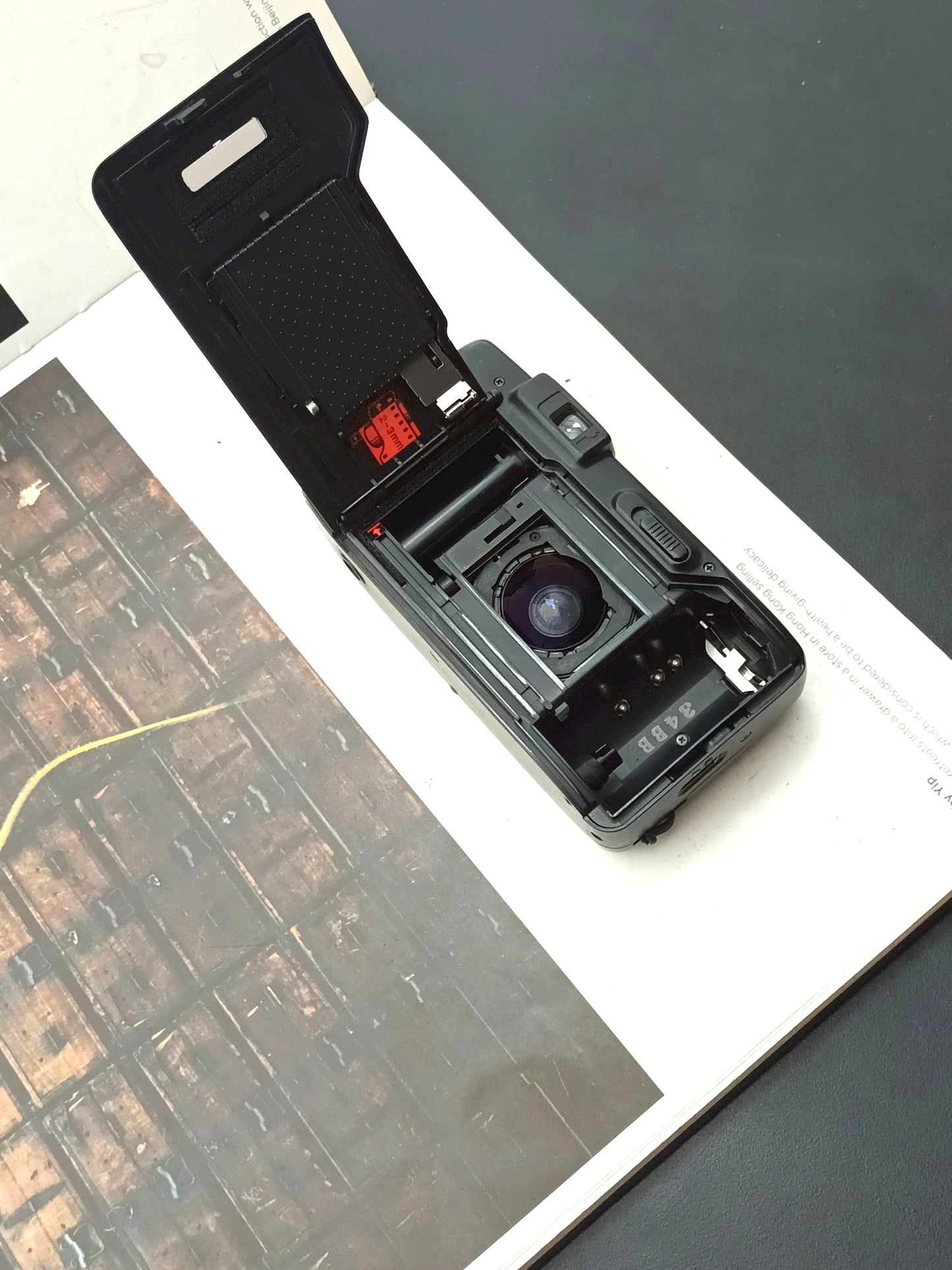 Nikon Zoom 300AF #4100547