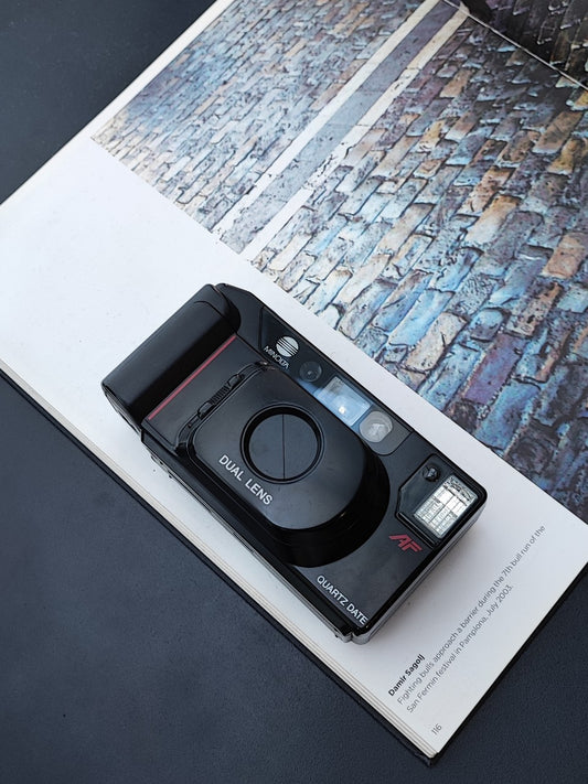 Minolta MAC-DUAL Quartz Date