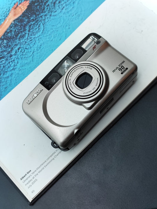 Minolta Riva Zoom 90 Date