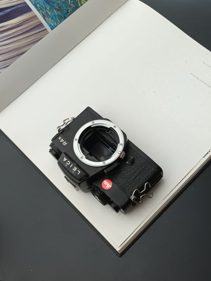 Leica R4s body