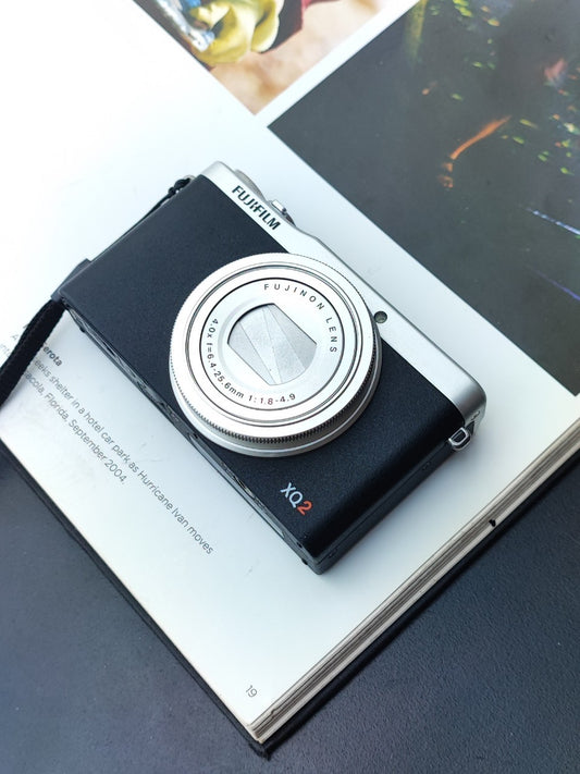 Used Fujifilm XQ2 Digital Camera