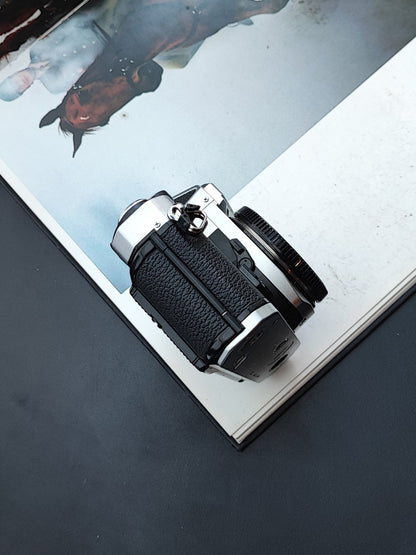 Nikon FE2 Silver body