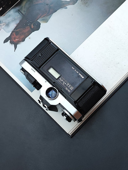 Nikon FE2 Silver body