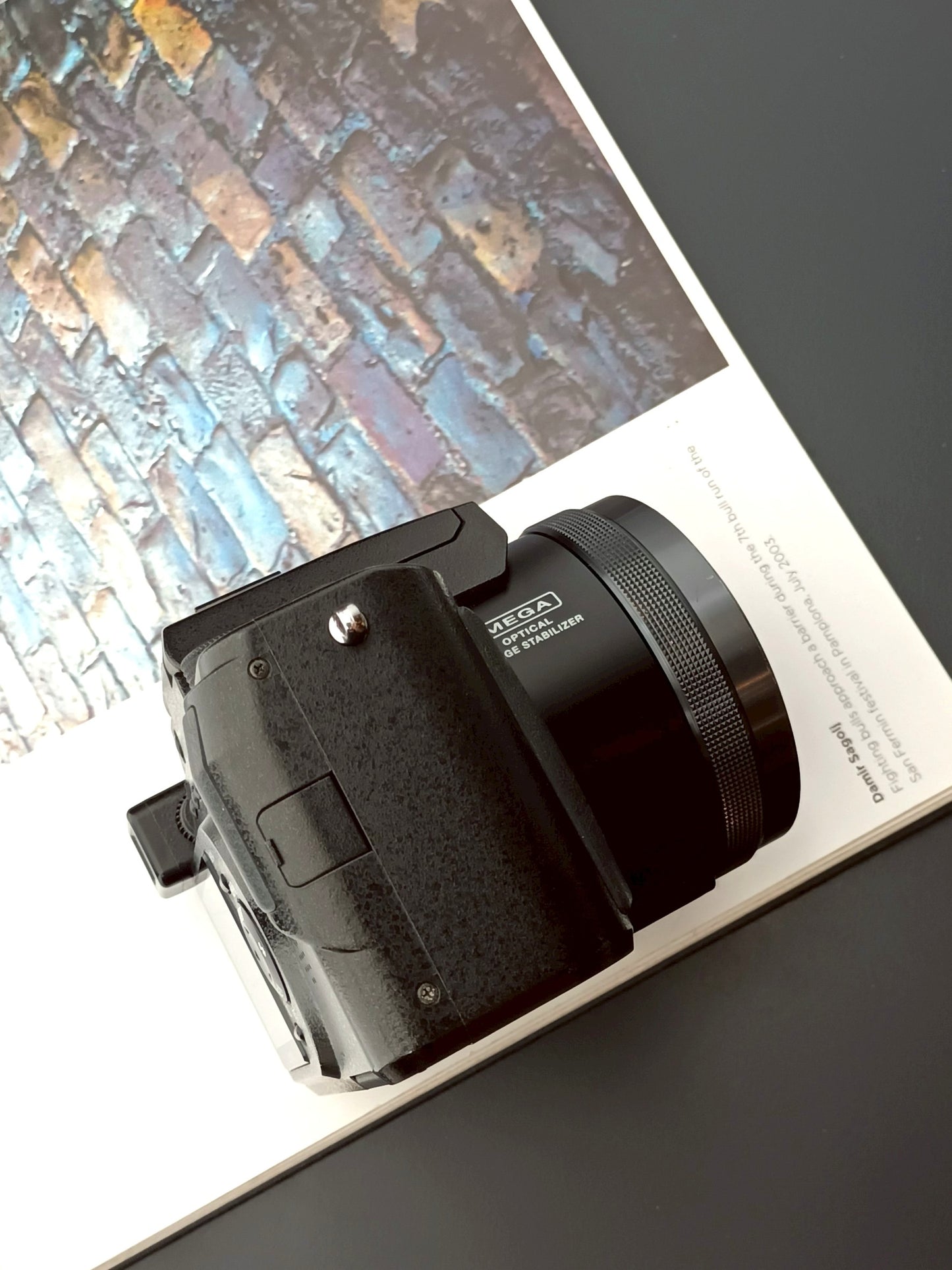 Used Panasonic Lumix DMC-FZ10 Digital Camera [JPN only]