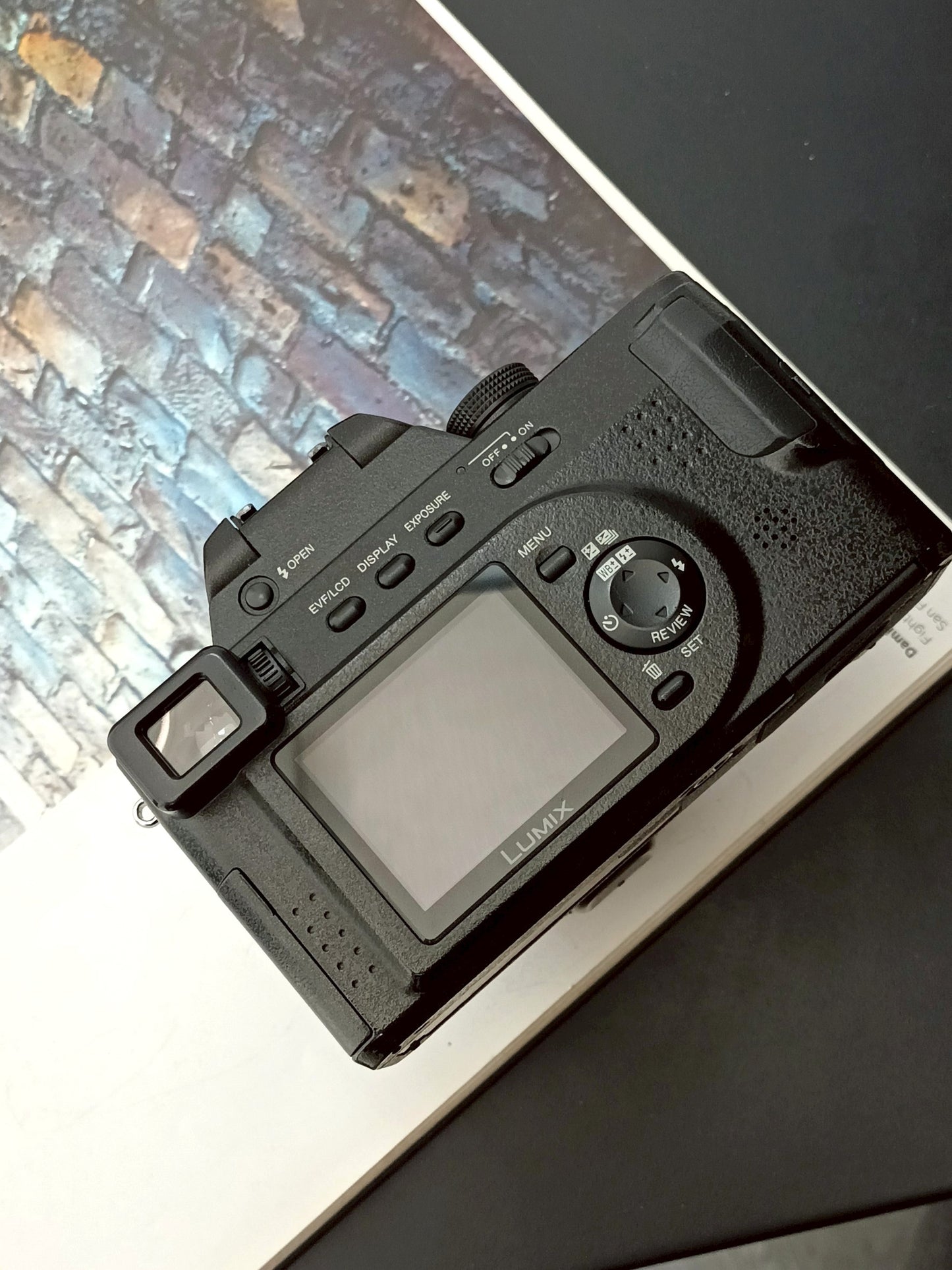 Used Panasonic Lumix DMC-FZ10 Digital Camera [JPN only]