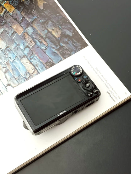 Used Canon PowerShot SX210 IS Digital Camera [No charger]