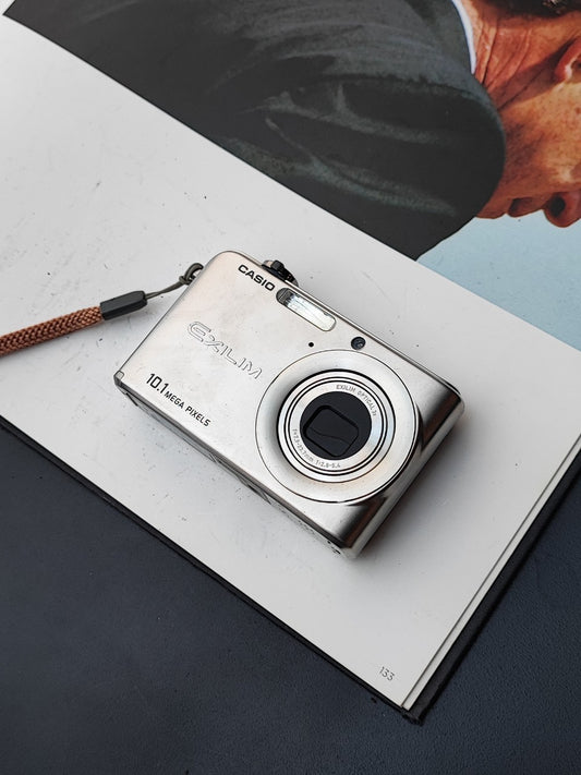 Used Casio EXILIM EX-Z1000 Digital Camera
