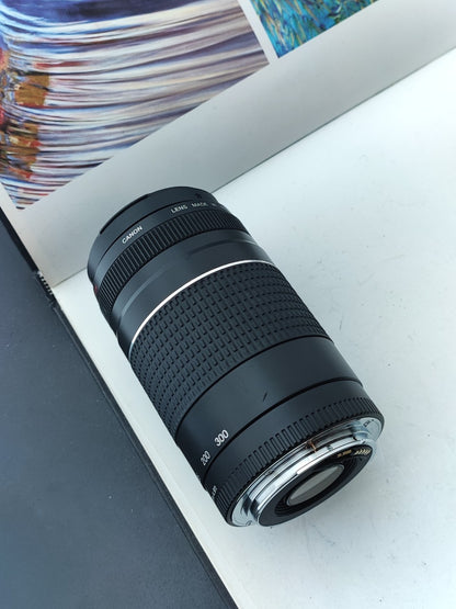 Canon Zoom Lens EF 75-300mm F4-5.6 III