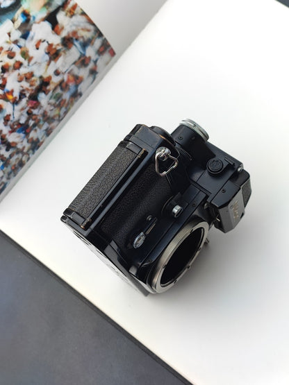 Nikon F2 Photomic body