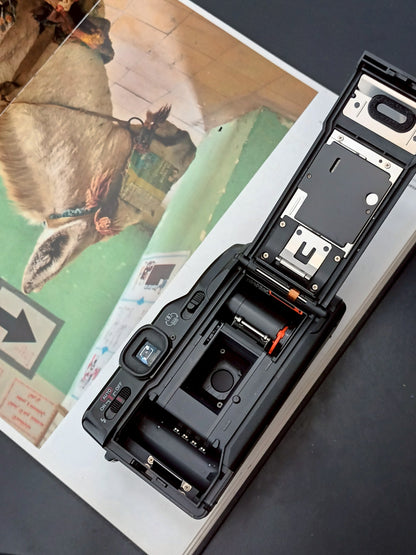 Canon Autoboy TELE Quartz Date #1649869