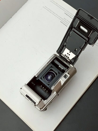 Olympus Superzoom 105G #4292274