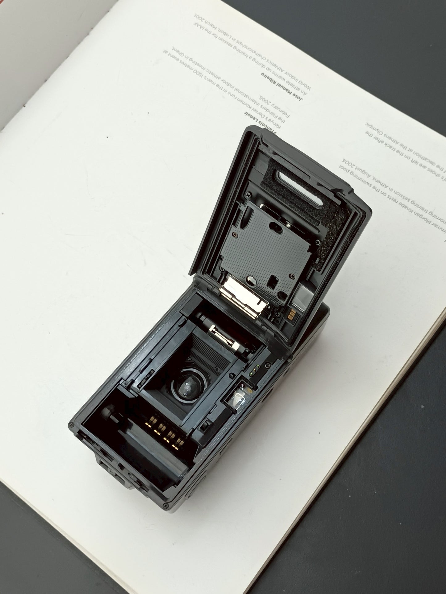 Olympus AF-1 Quartzdate #1124669