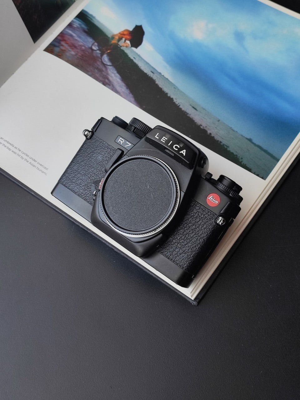 Leica R7 body