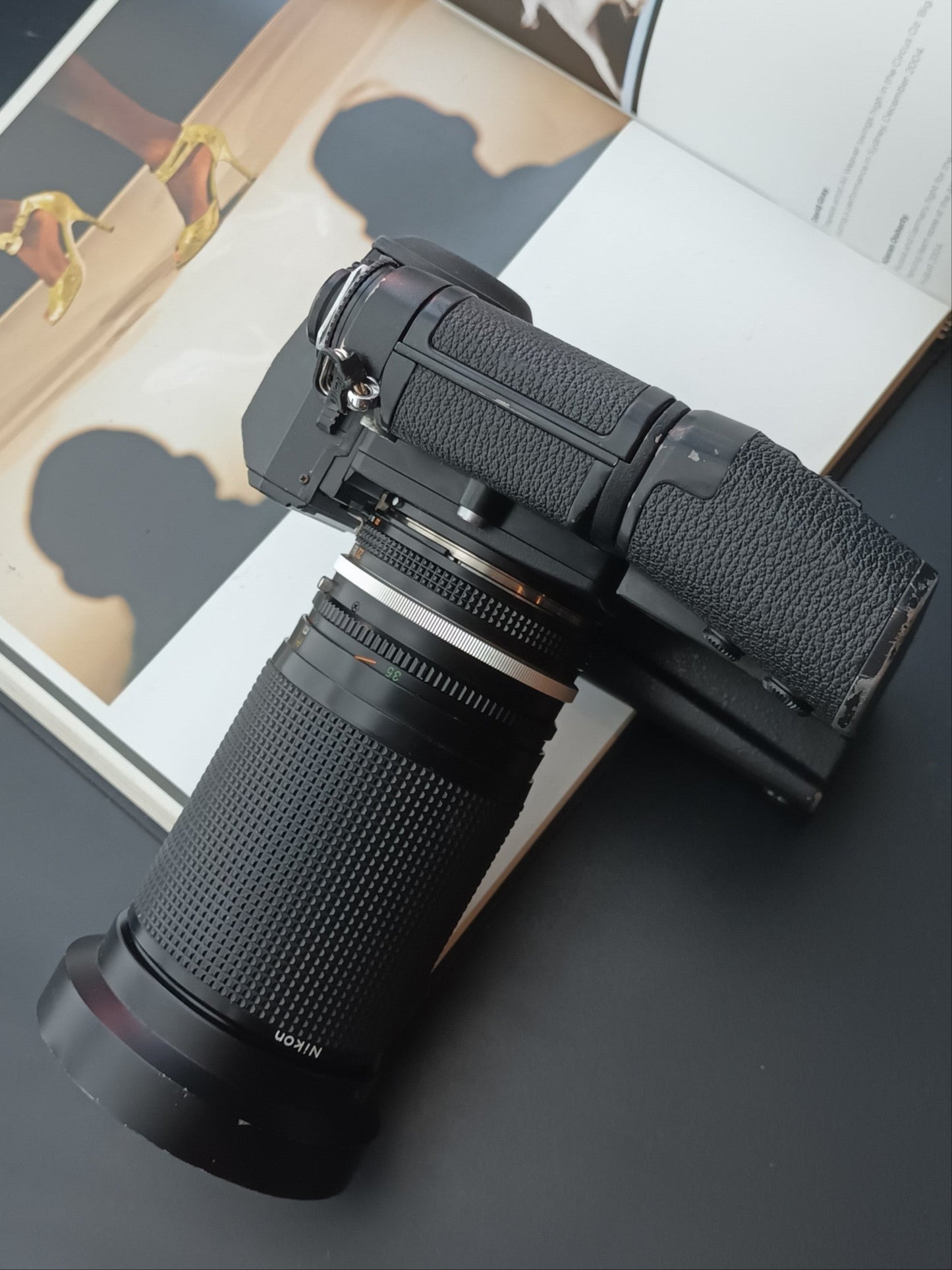 Nikon F3/T black MD-4 with Nikon Zoom Nikkor 35-200mm F3.5-4.5 Ai-S