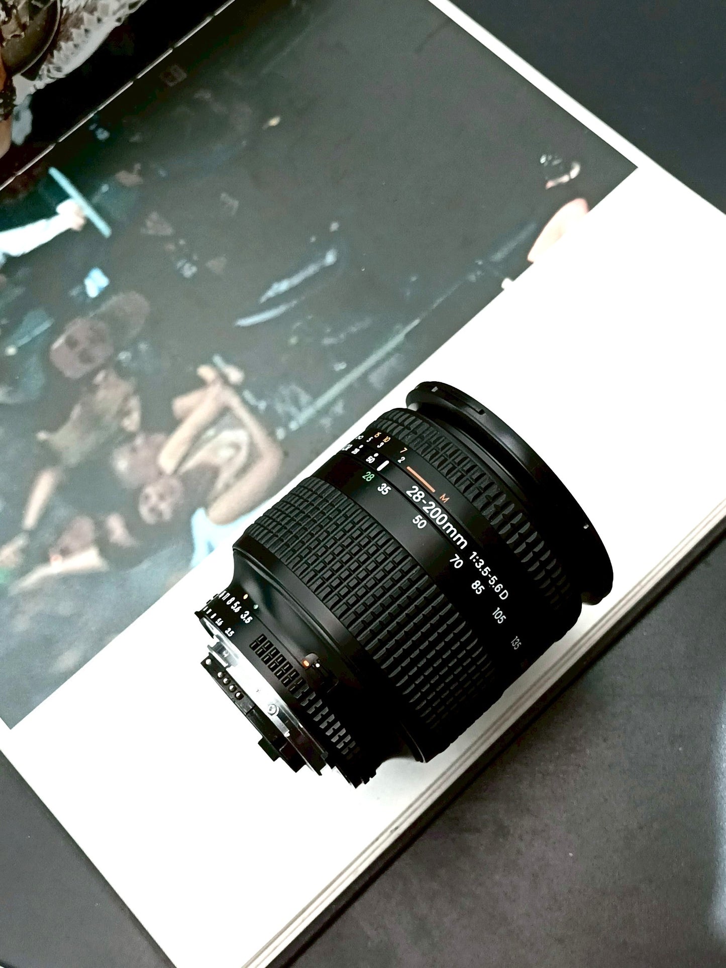 Nikon AF Nikkor 28-200mm F3.5-5.6 D