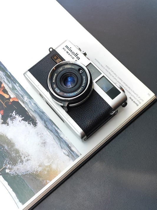 Minolta Hi-Matic F silver
