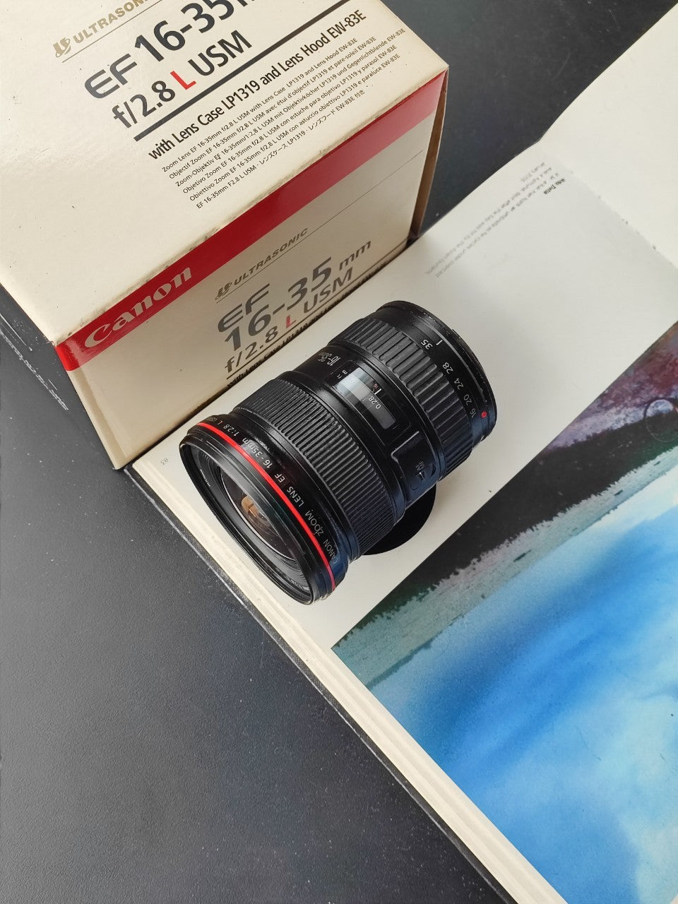 Canon Zoom Lens EF 16-35mm F2.8 L USM