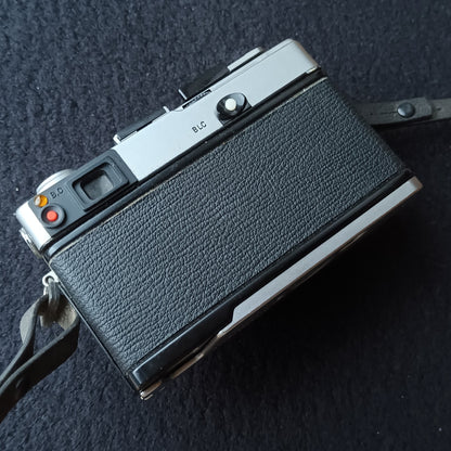 [Sold As-Is] Olympus 35 DC