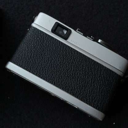 [Sold As-Is] Konica C35 Flashmatic