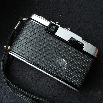 [Sold As-Is] Olympus PEN EE-3